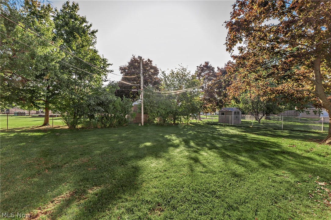 1673 Chelmsford Road Mayfield Heights OH 44124