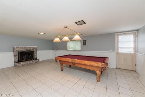 25100 Arlington Lane North Olmsted OH 44070