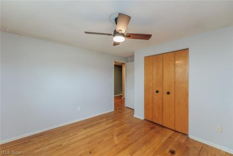 25100 Arlington Lane North Olmsted OH 44070