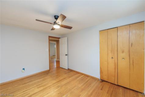 25100 Arlington Lane North Olmsted OH 44070