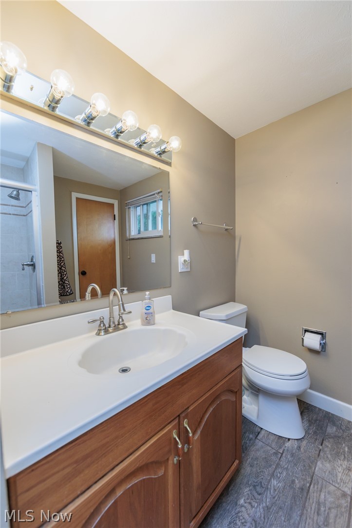 25100 Arlington Lane North Olmsted OH 44070