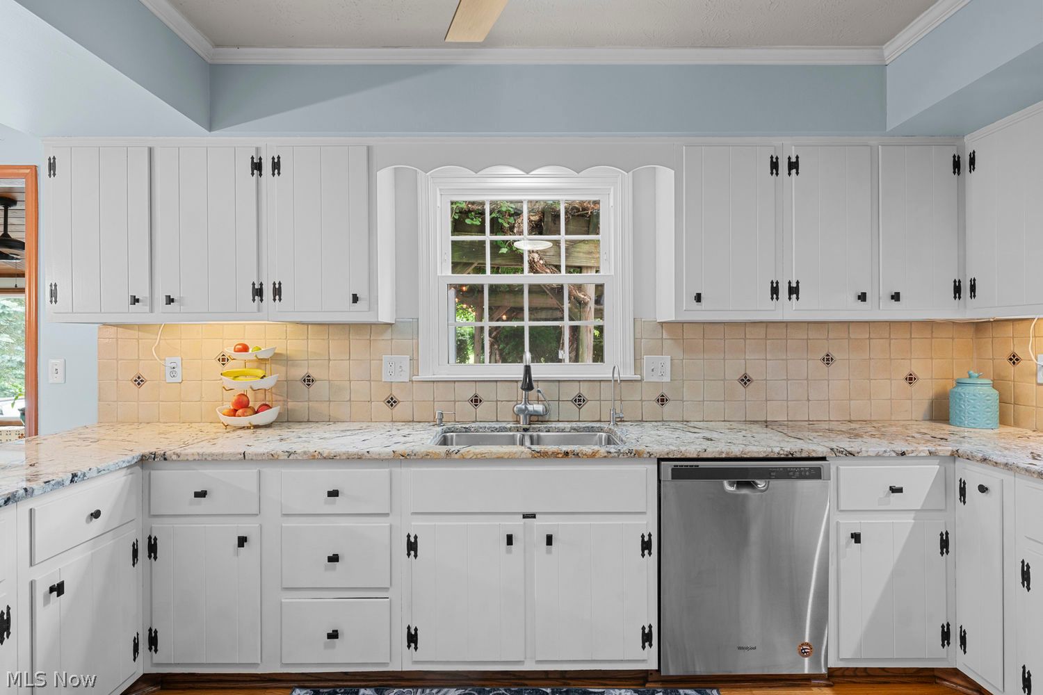 5229 Maple Springs Drive Chagrin Falls OH 44022