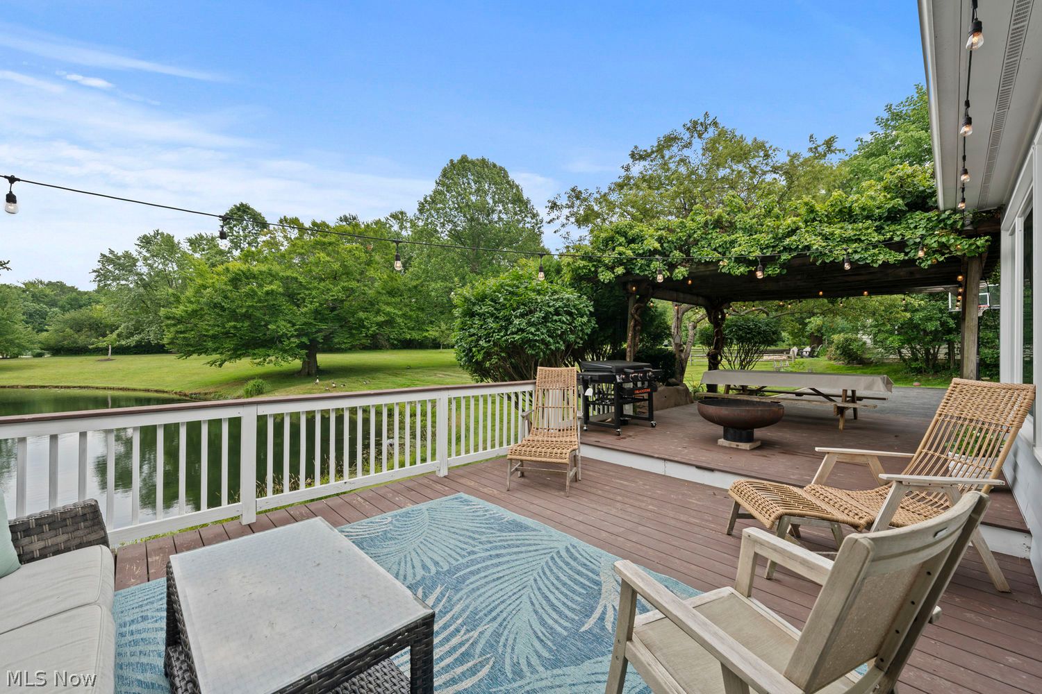 5229 Maple Springs Drive Chagrin Falls OH 44022
