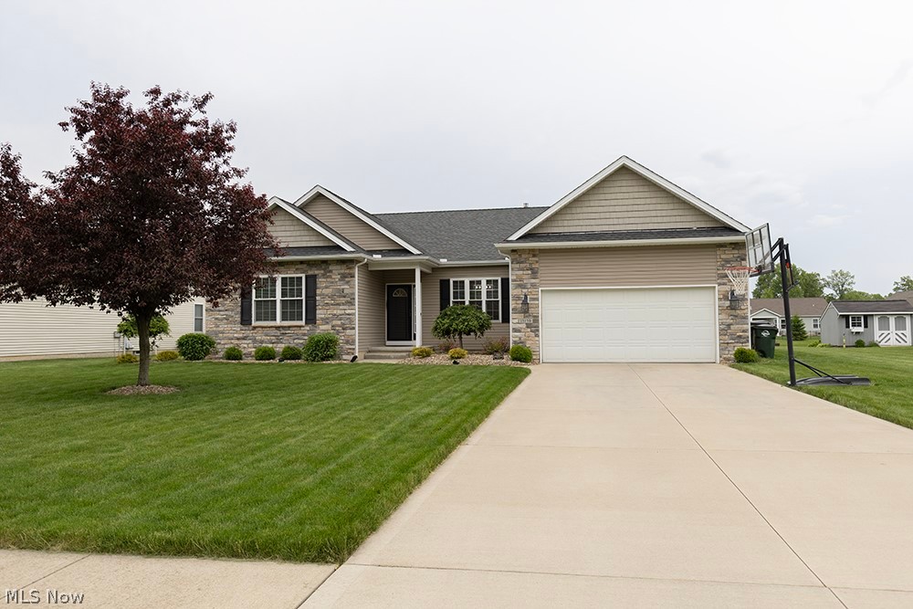 Grafton OH, 13170 Kensington Drive