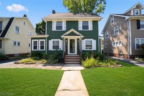 3000 Yorkshire Road Cleveland Heights OH 44118