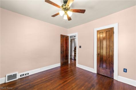3000 Yorkshire Road Cleveland Heights OH 44118