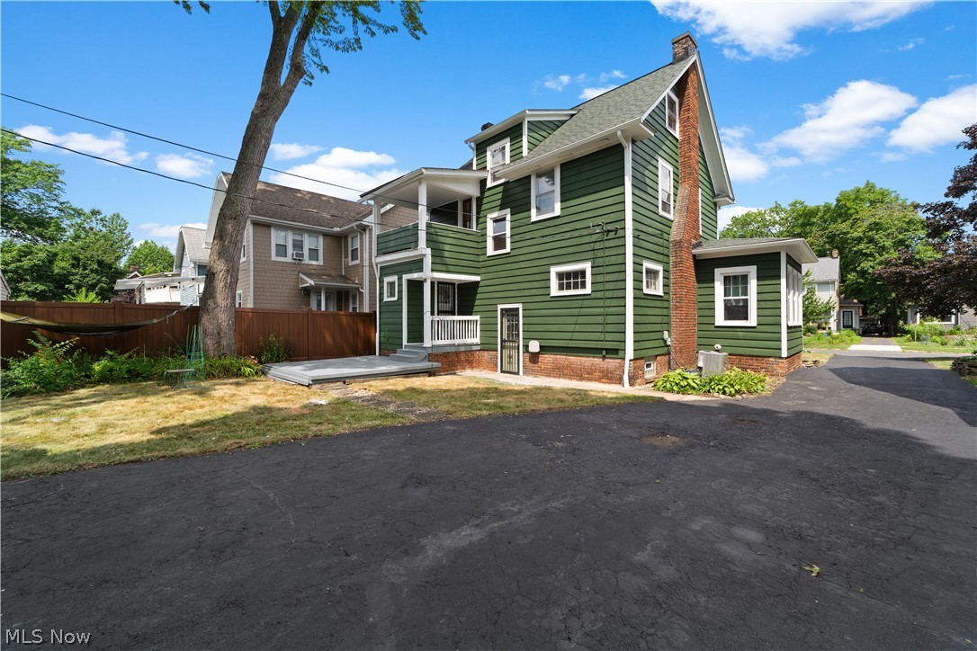 3000 Yorkshire Road Cleveland Heights OH 44118