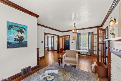 3000 Yorkshire Road Cleveland Heights OH 44118