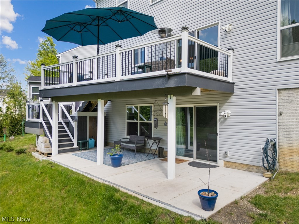 1216 Selena Grove Green OH 44685