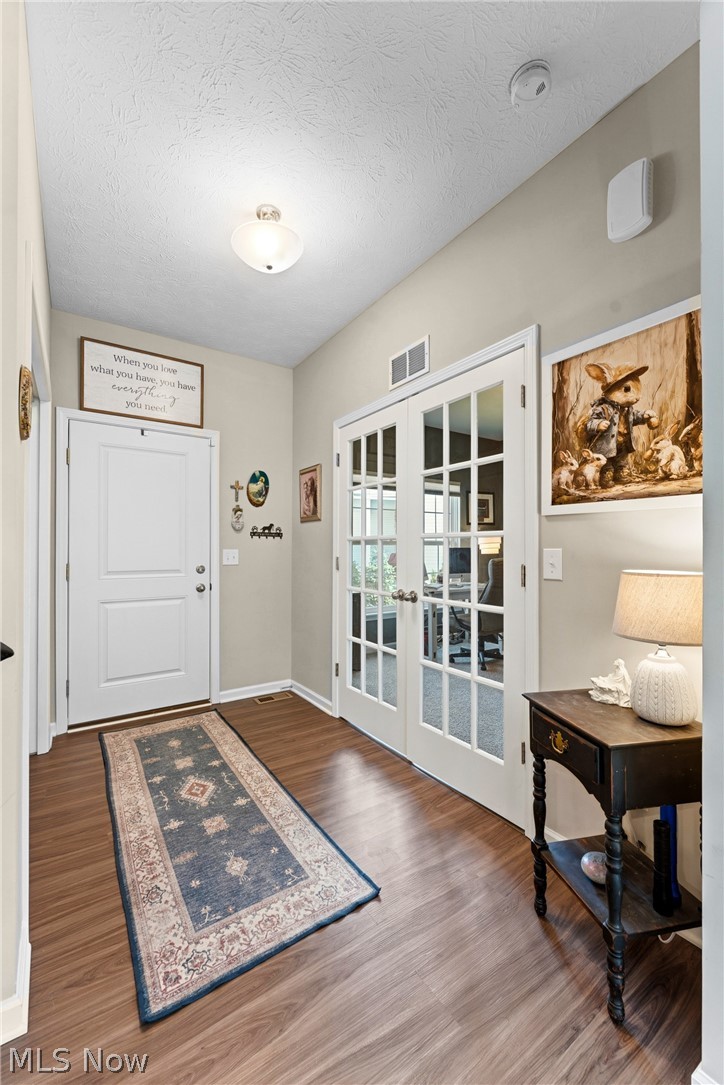 1216 Selena Grove Green OH 44685