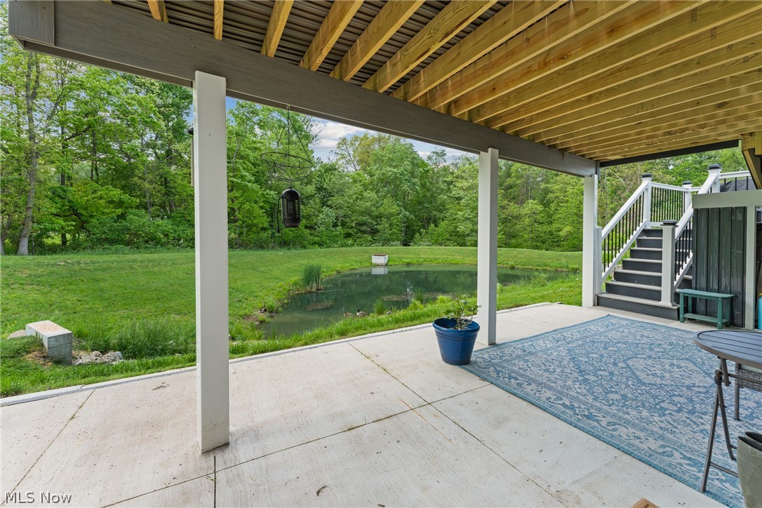1216 Selena Grove Green OH 44685