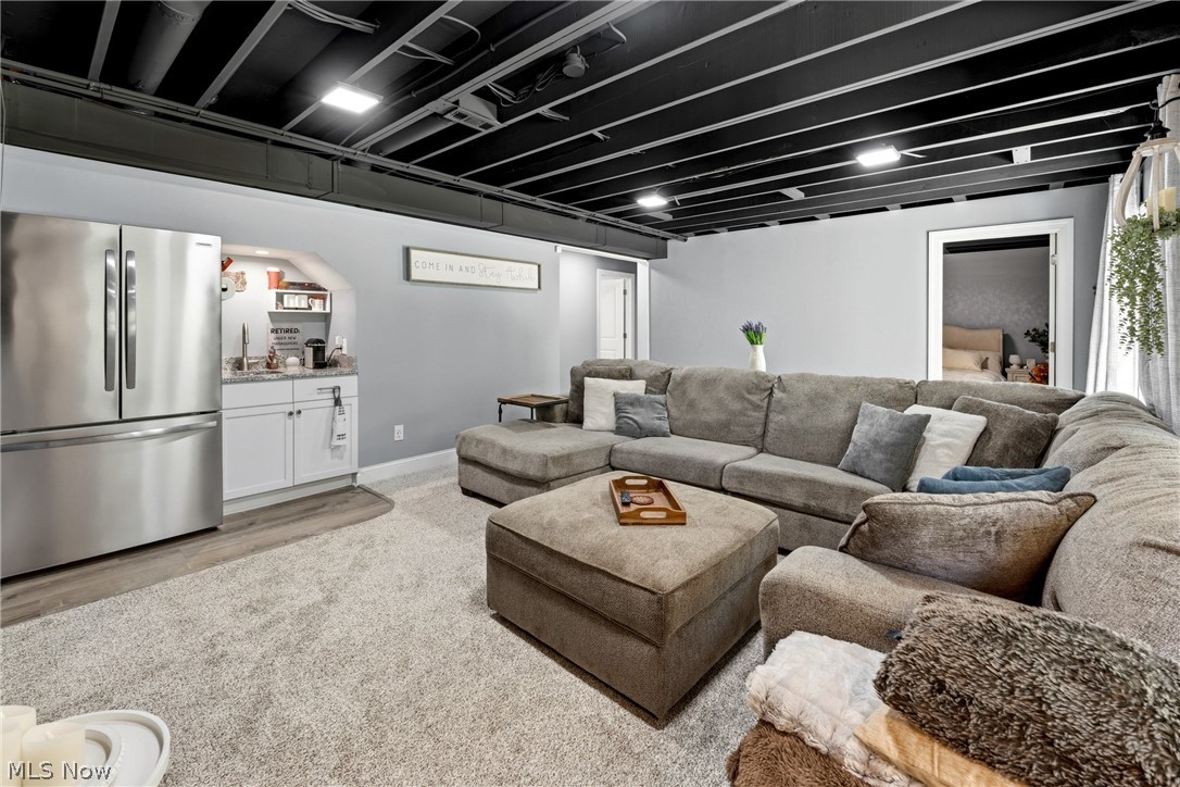 1216 Selena Grove Green OH 44685