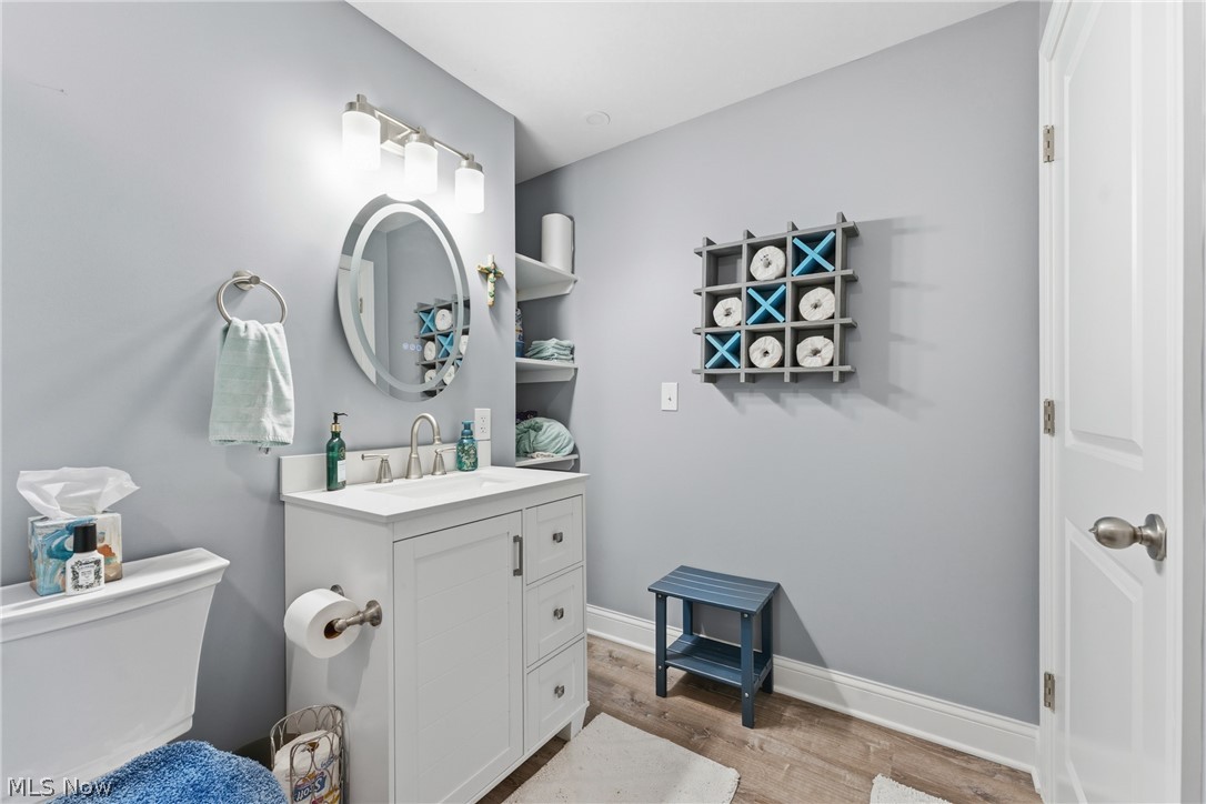 1216 Selena Grove Green OH 44685