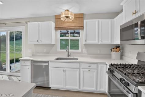 1672 Leslie Drive Streetsboro OH 44241