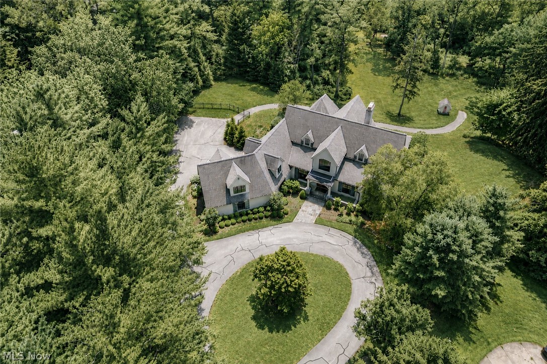 33651 Lombardy Lane Pepper Pike OH 44124