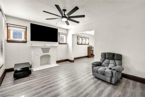12015 Osceola Avenue Cleveland OH 44108