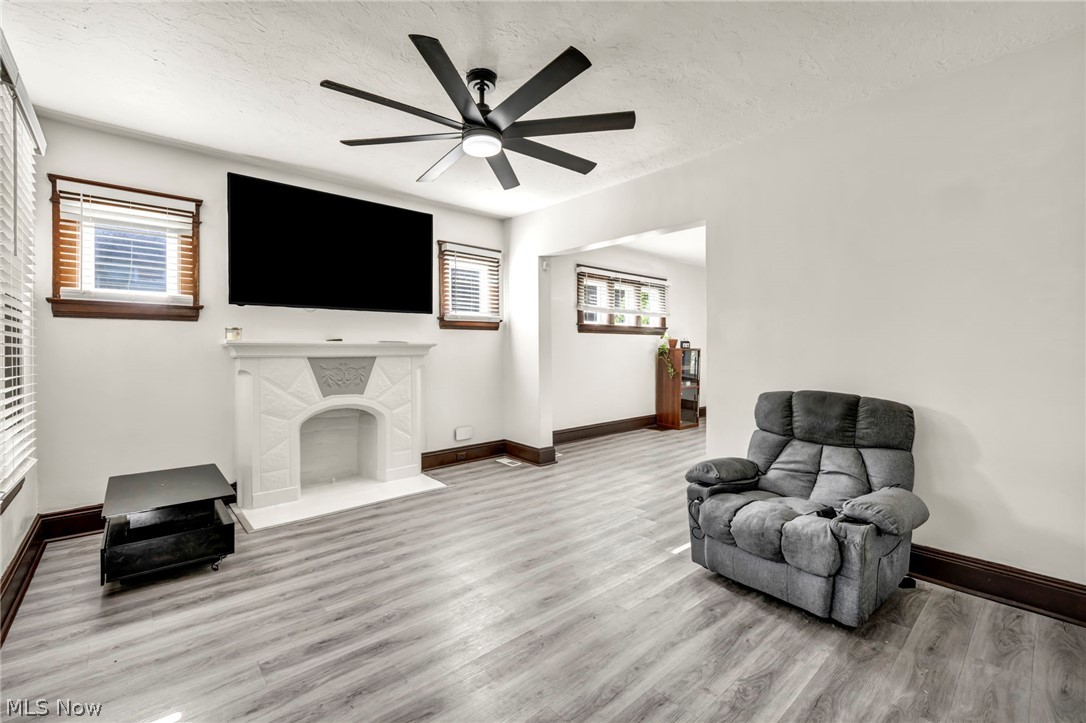12015 Osceola Avenue Cleveland OH 44108