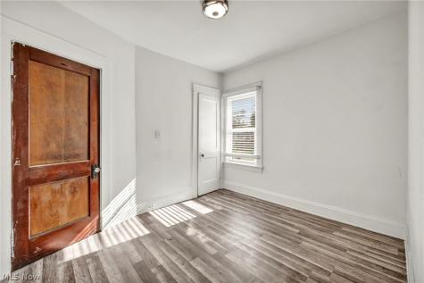 12015 Osceola Avenue Cleveland OH 44108