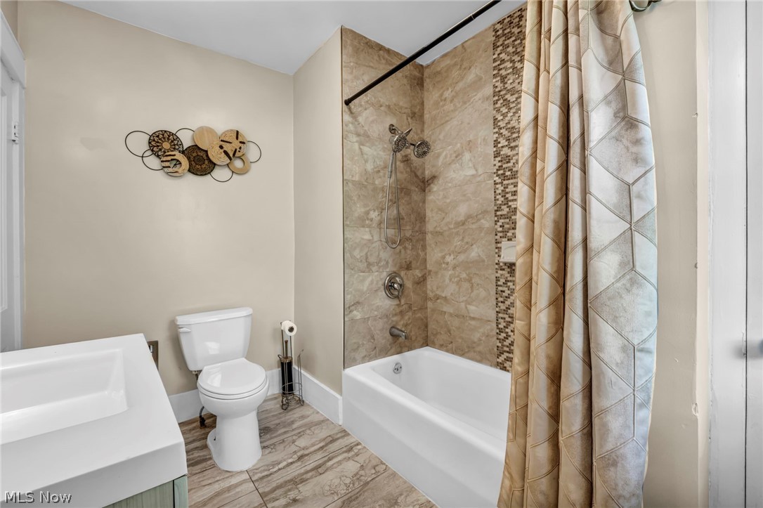 12015 Osceola Avenue Cleveland OH 44108