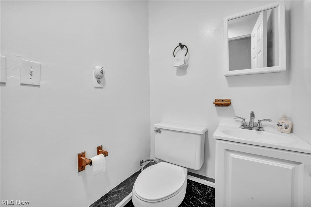 12015 Osceola Avenue Cleveland OH 44108