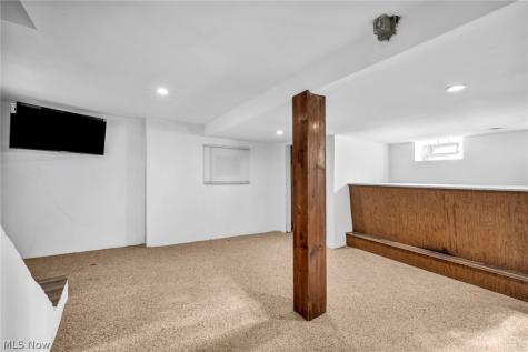 12015 Osceola Avenue Cleveland OH 44108