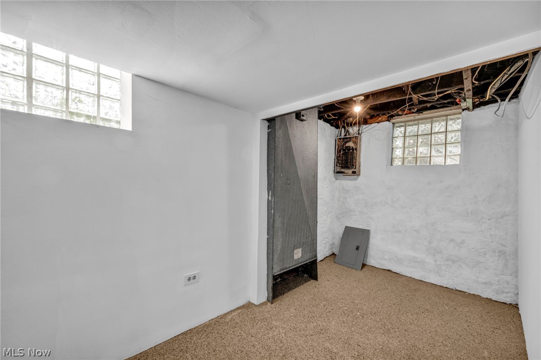 12015 Osceola Avenue Cleveland OH 44108