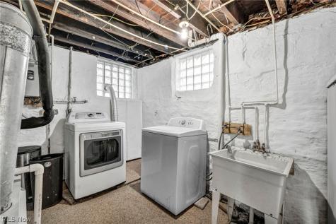 12015 Osceola Avenue Cleveland OH 44108