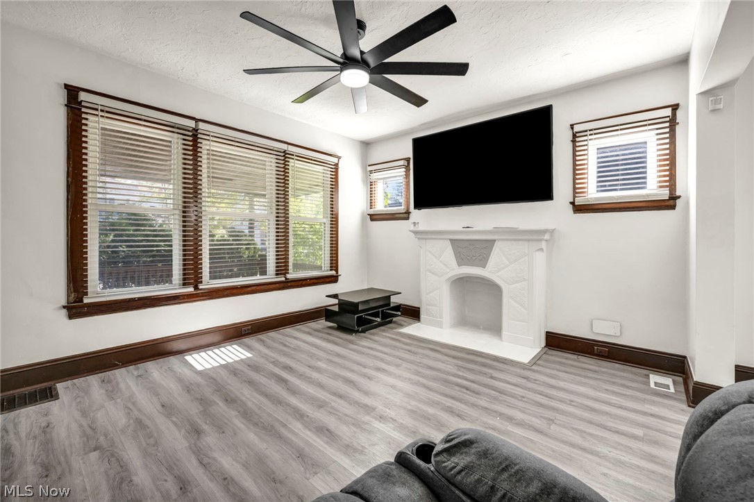 12015 Osceola Avenue Cleveland OH 44108