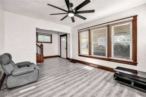 12015 Osceola Avenue Cleveland OH 44108