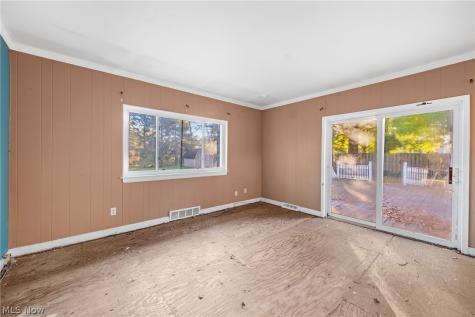 1919 Bremerton Road Lyndhurst OH 44124
