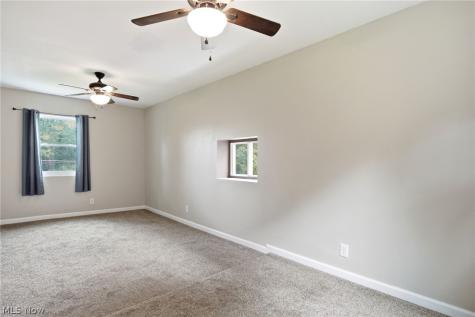 1555 Ambre Drive Akron OH 44312