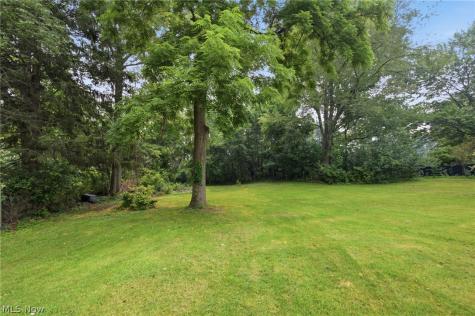 1555 Ambre Drive Akron OH 44312