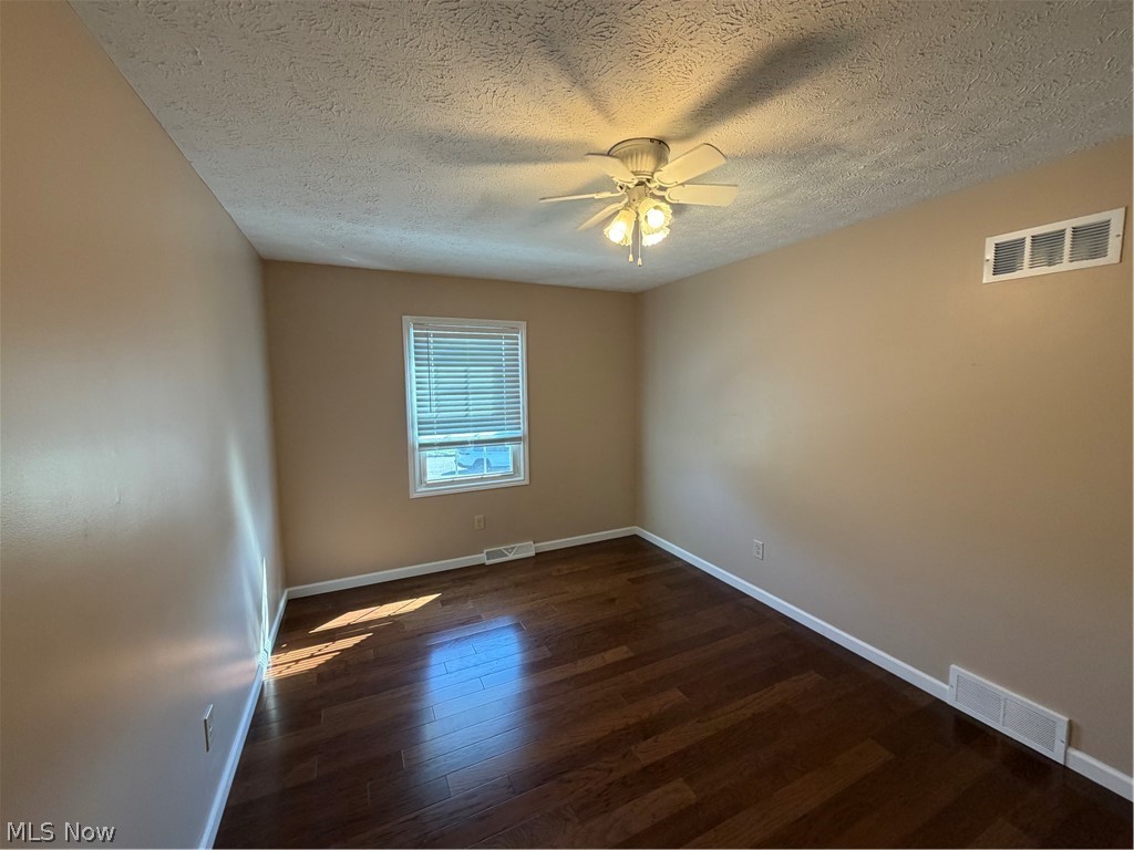 164 Runnemede Drive Youngstown OH 44512