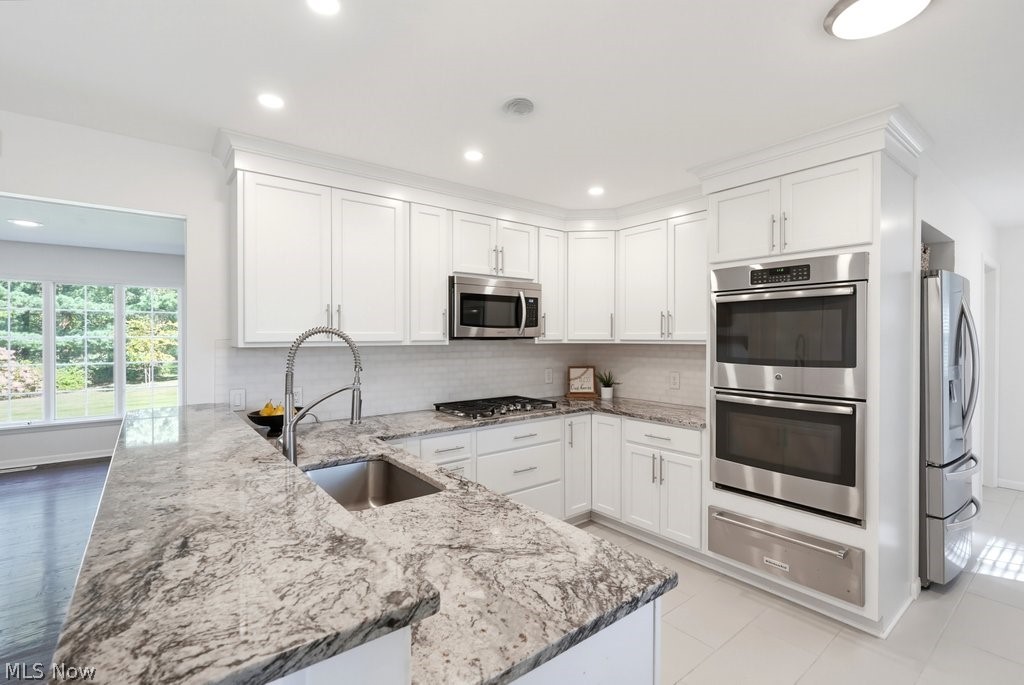 2613 Doug Avenue Hudson OH 44236