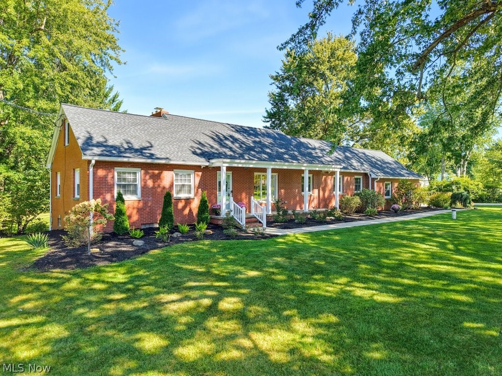 2613 Doug Avenue Hudson OH 44236