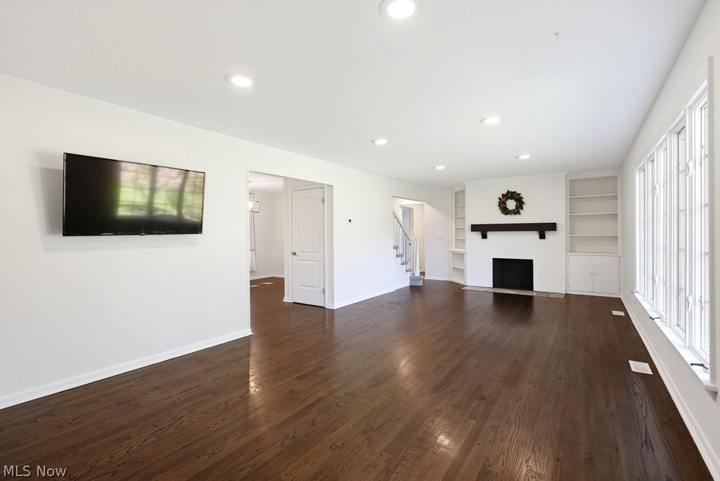 2613 Doug Avenue Hudson OH 44236