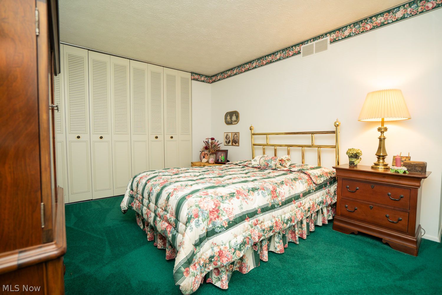 2135 Birch Trace Drive Youngstown OH 44515