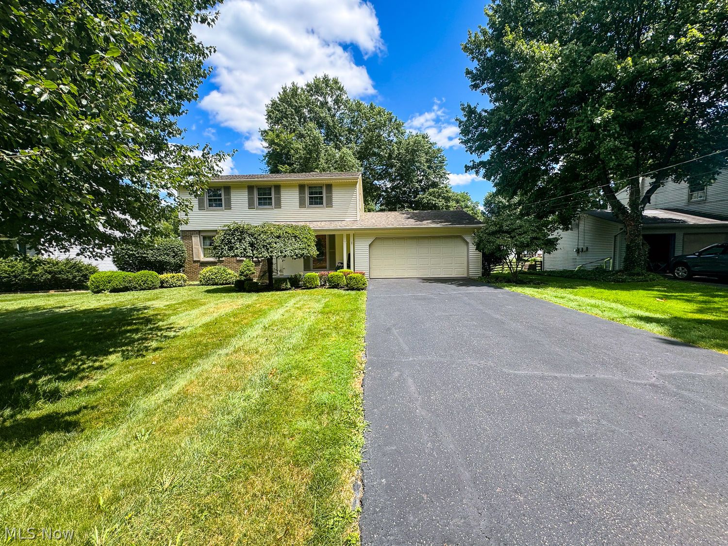 2135 Birch Trace Drive Youngstown OH 44515