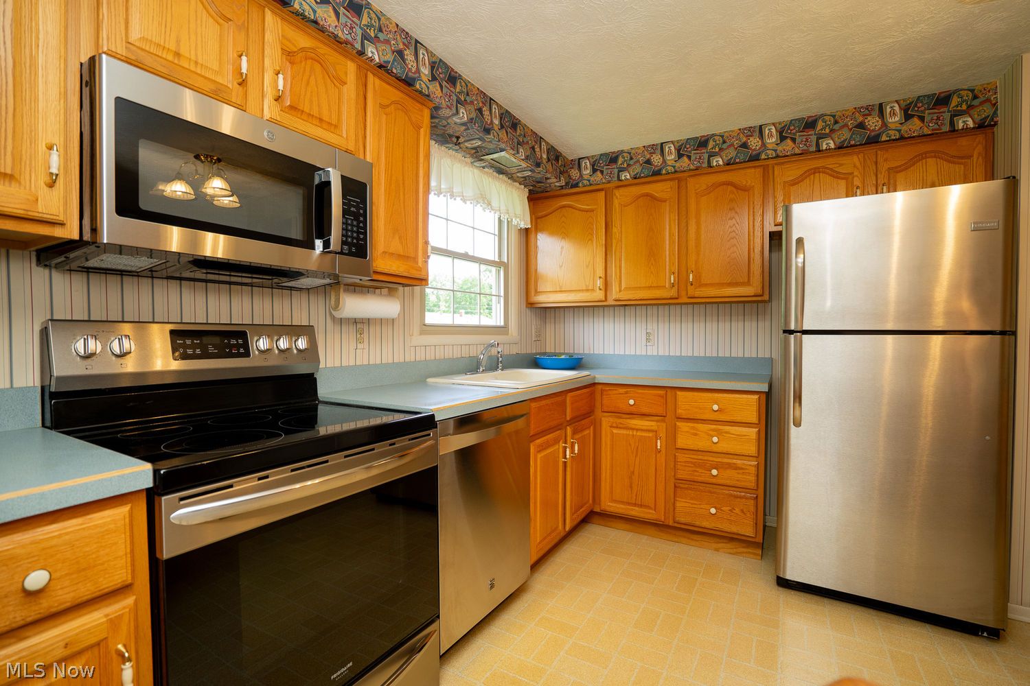 2135 Birch Trace Drive Youngstown OH 44515