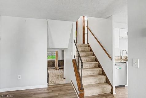 6187 Rosebelle Avenue North Ridgeville OH 44039