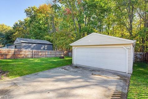 6187 Rosebelle Avenue North Ridgeville OH 44039