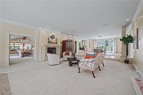 7575 Benner Road New Franklin OH 44614