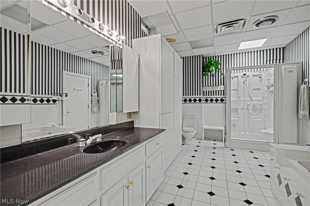 7575 Benner Road New Franklin OH 44614