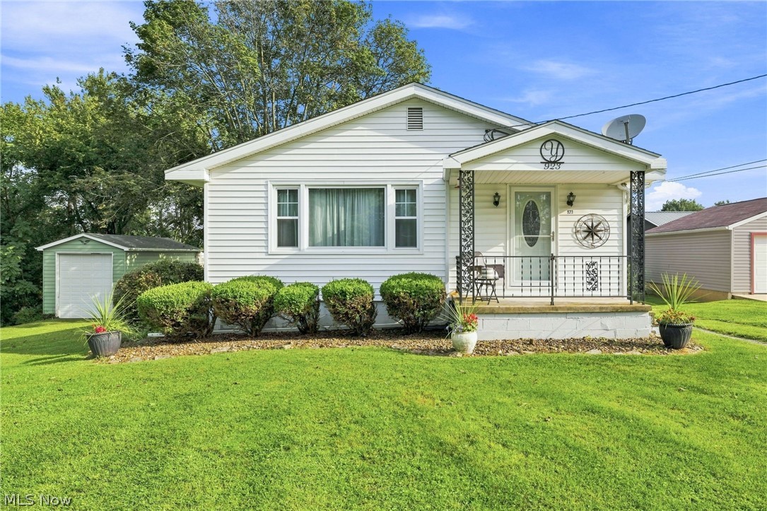 923 Myler Road East Liverpool OH 43920