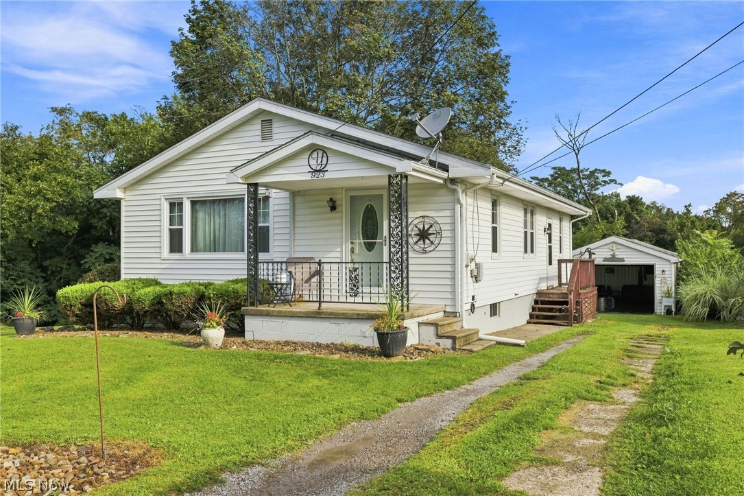 923 Myler Road East Liverpool OH 43920