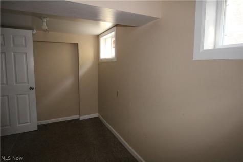 5757 Pearl Road Parma OH 44129