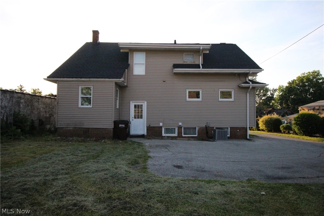 5757 Pearl Road Parma OH 44129