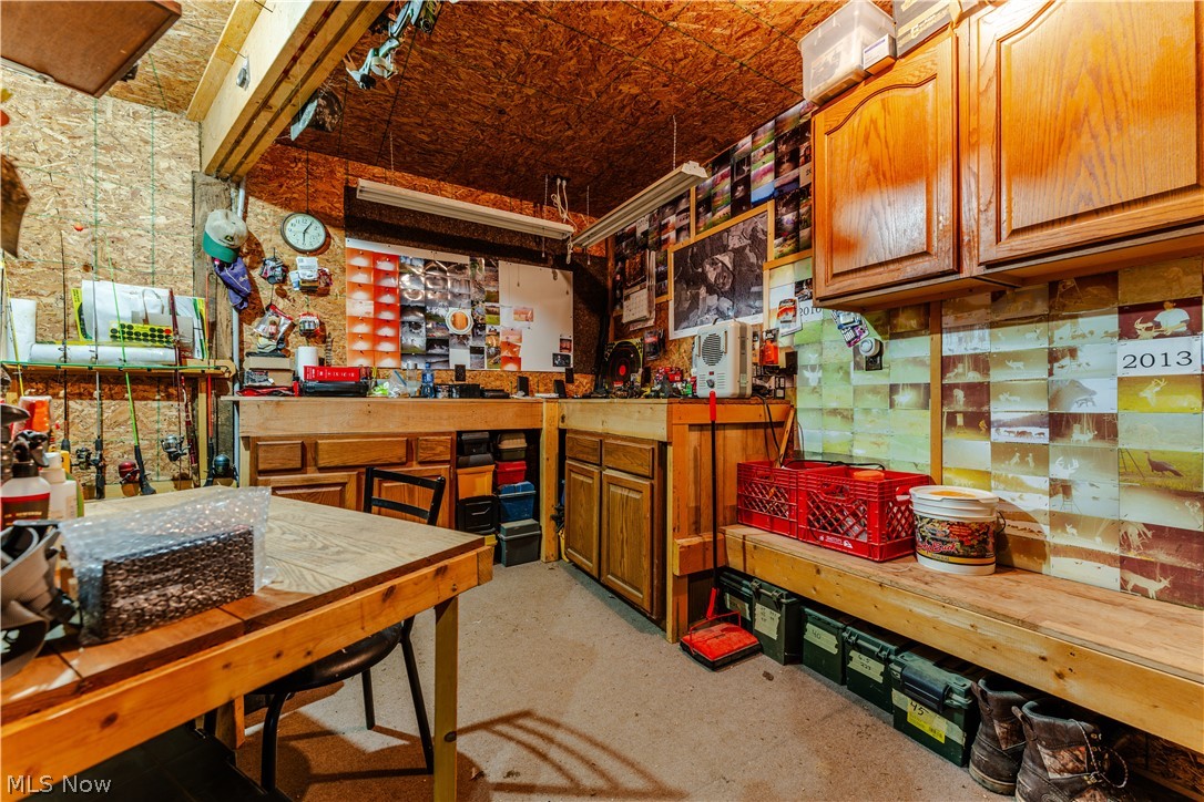 28957 Trail 240 Fresno OH 43824