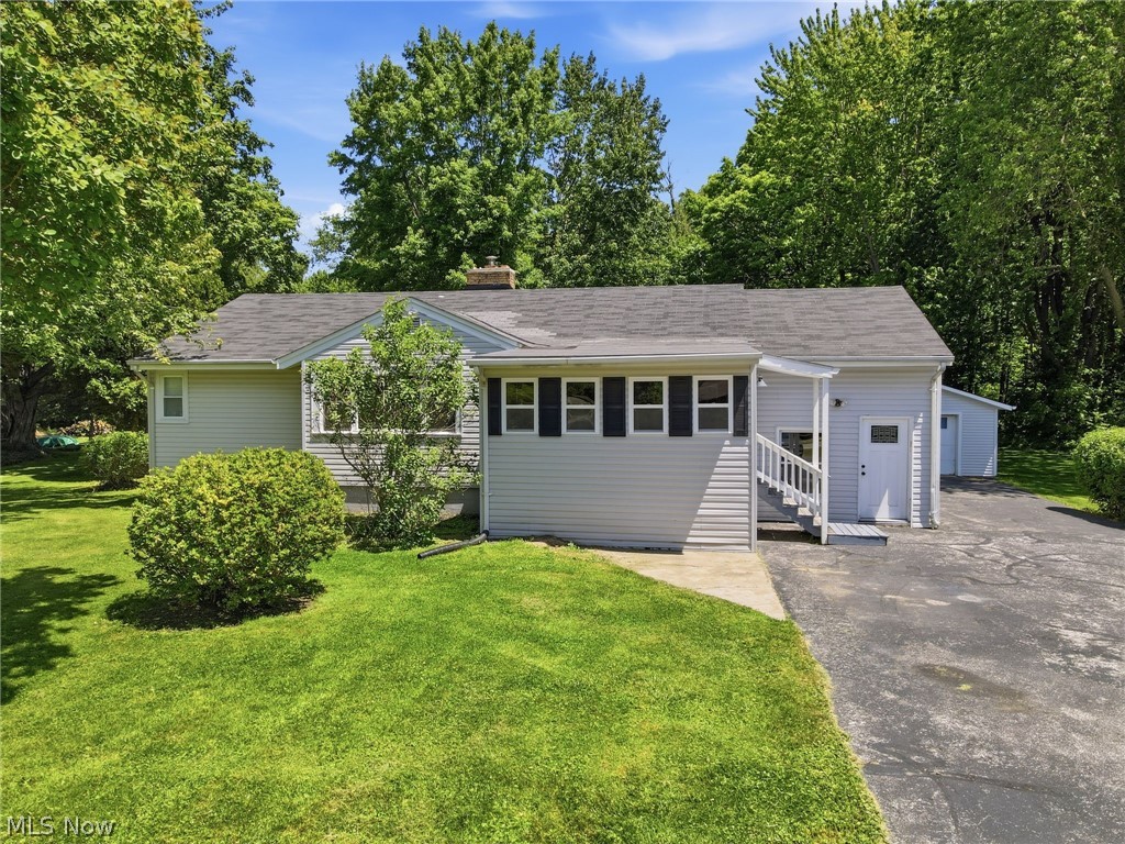 2542 Circle Drive Painesville OH 44077