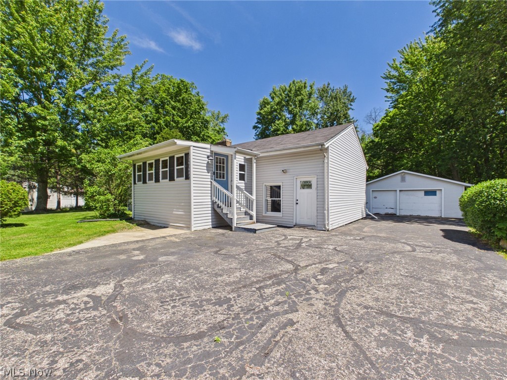 2542 Circle Drive Painesville OH 44077